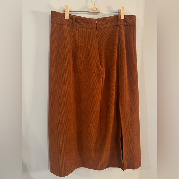 Elegant Orange Coraroy Women's Skirt - Picture 2 of 2